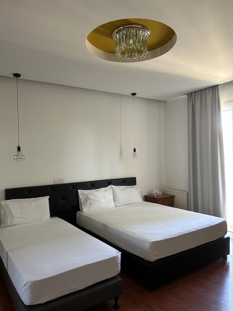 St Elena Boutique Hotel 11/50