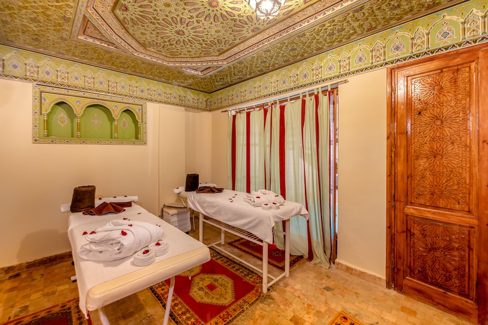 Riad Amina 45/75