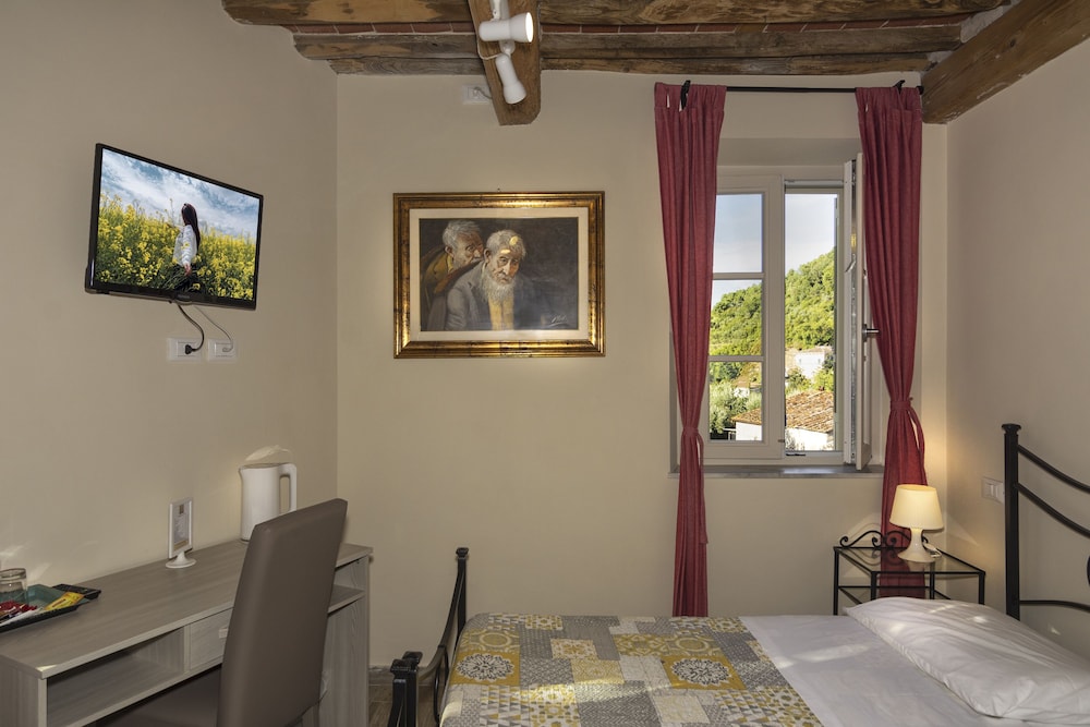 Art Gallery B&B 5/33