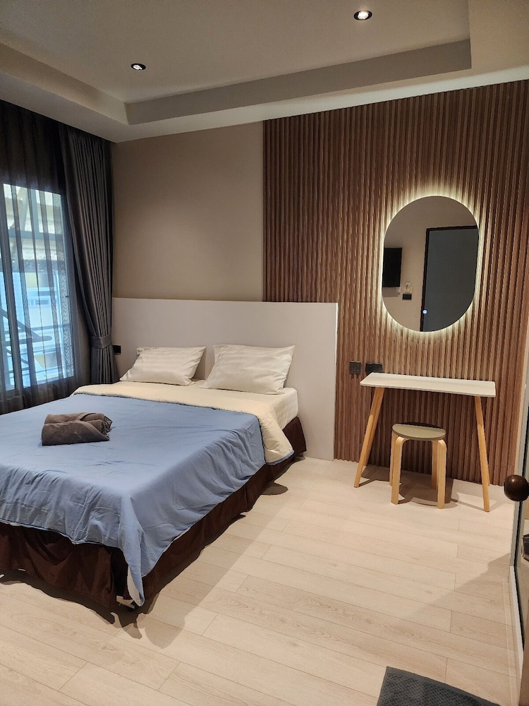 B & B Patong Beach House 25/34