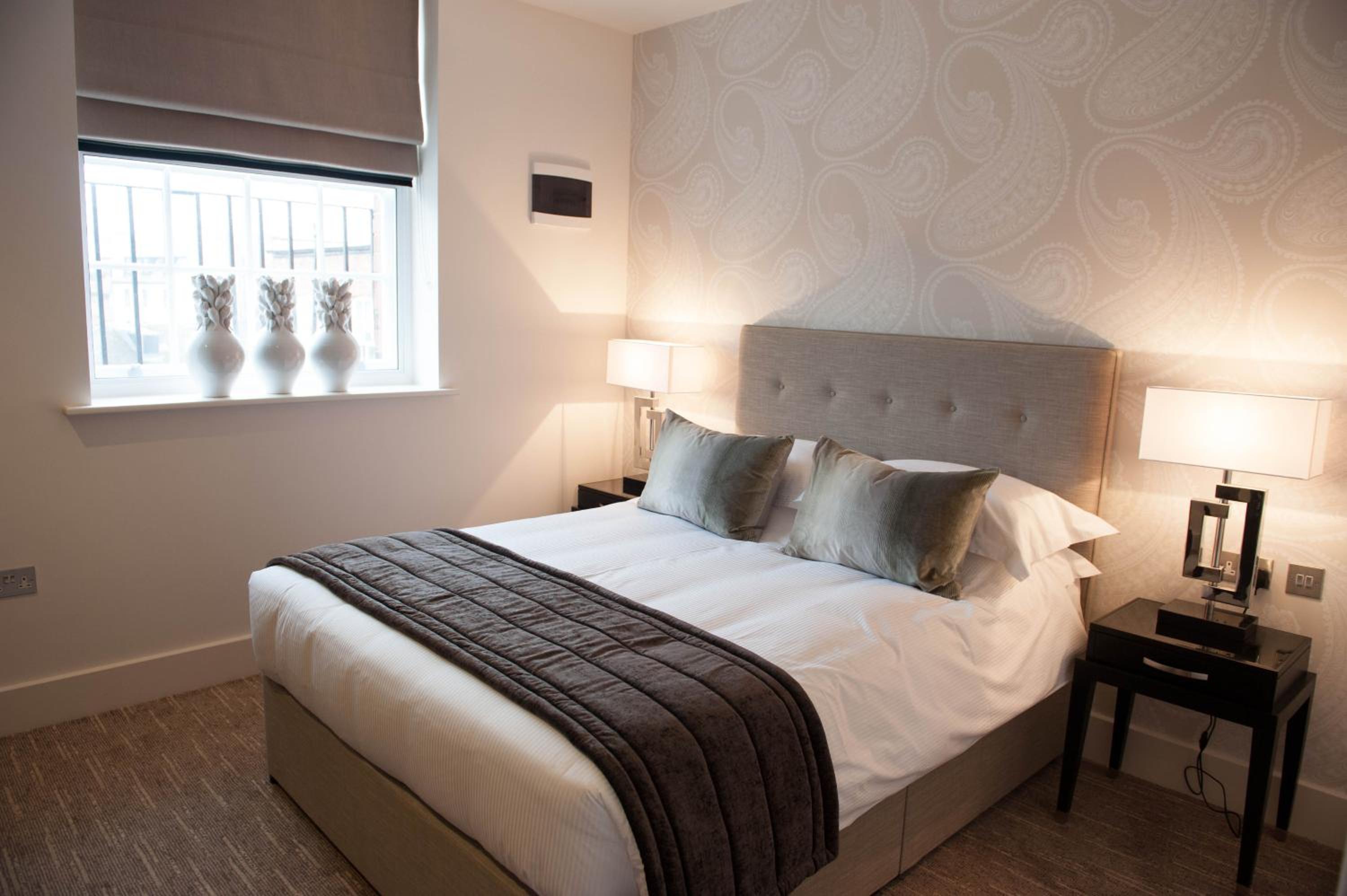 2 Bedrooms, Apartment
