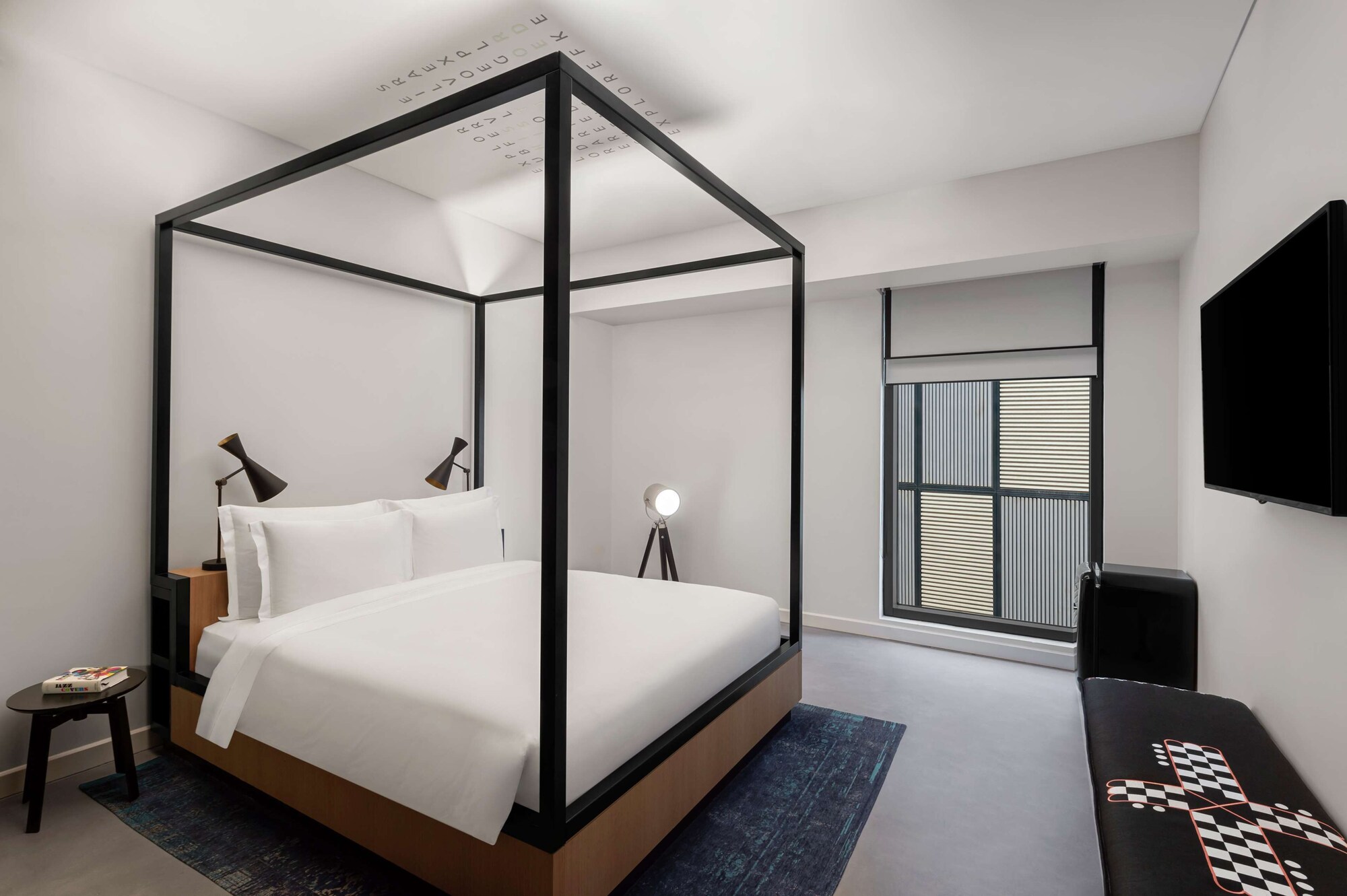 STANDARD, KING BED, ACCESSIBLE
