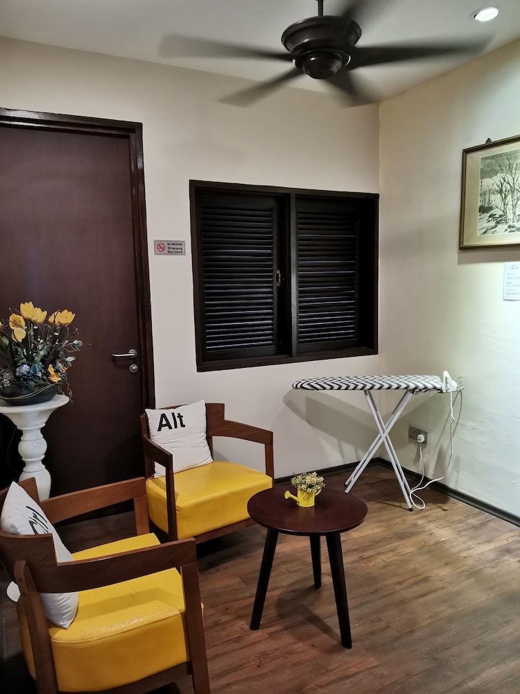 Kimberley Hotel Georgetown 36/50