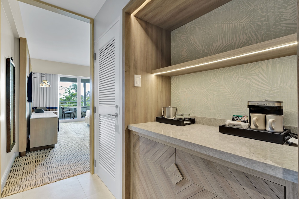 El Conquistador Resort 50/50