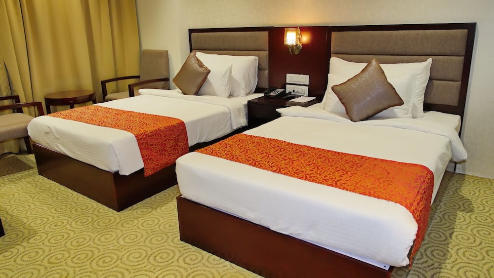 غرفة ديلوكس بسرير كينج، Pride Hotel And Convention Centre 9/10