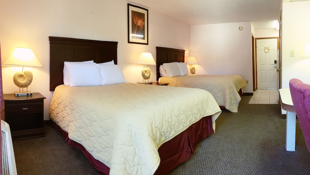 Key West Inn Pensacola 12/30