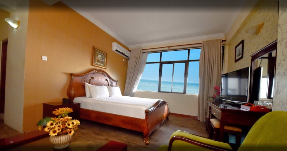 Juliana Hotel 17/35