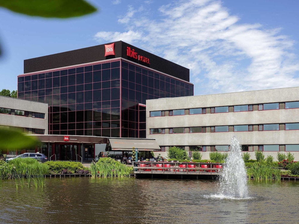 ibis Schiphol Amsterdam Airport 63/68