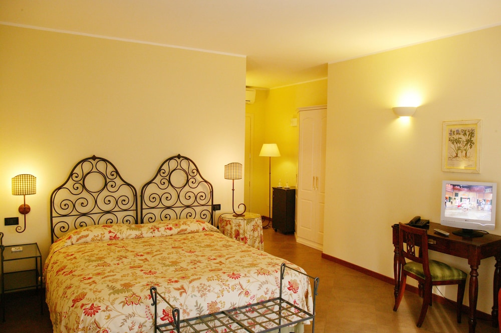 La Valletta Relais 10/38