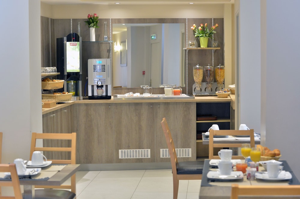 Hotel Du Chemin Vert 8/46