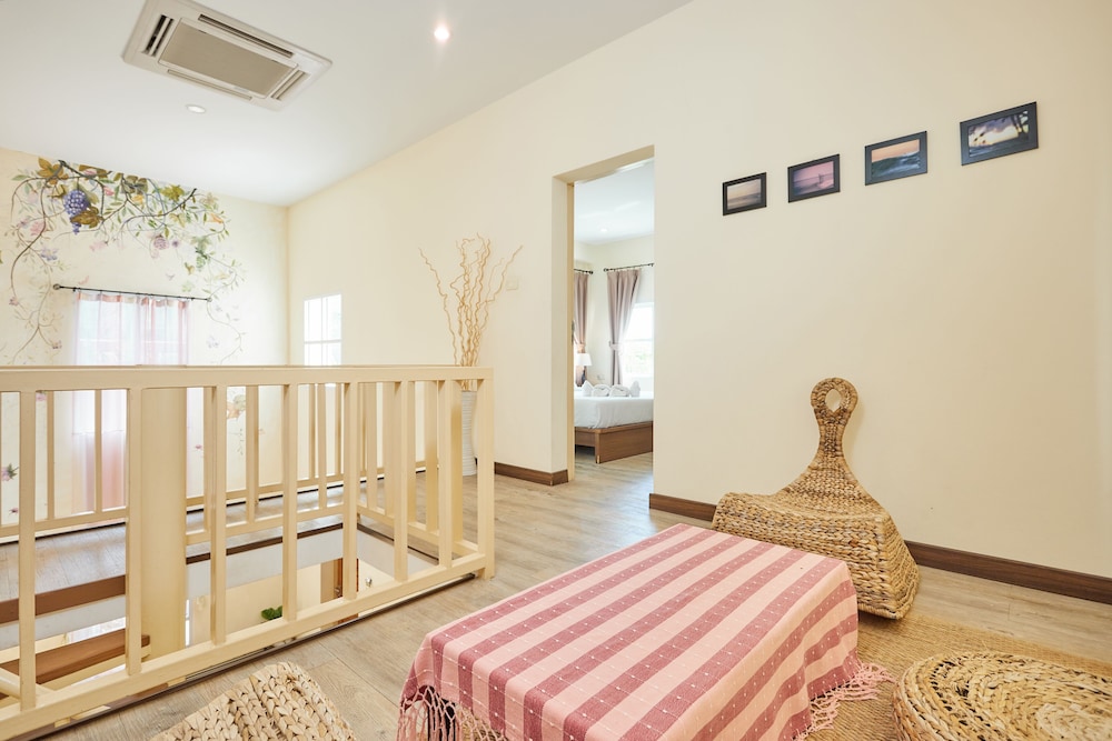 Talay Hotel & Villa 26/50