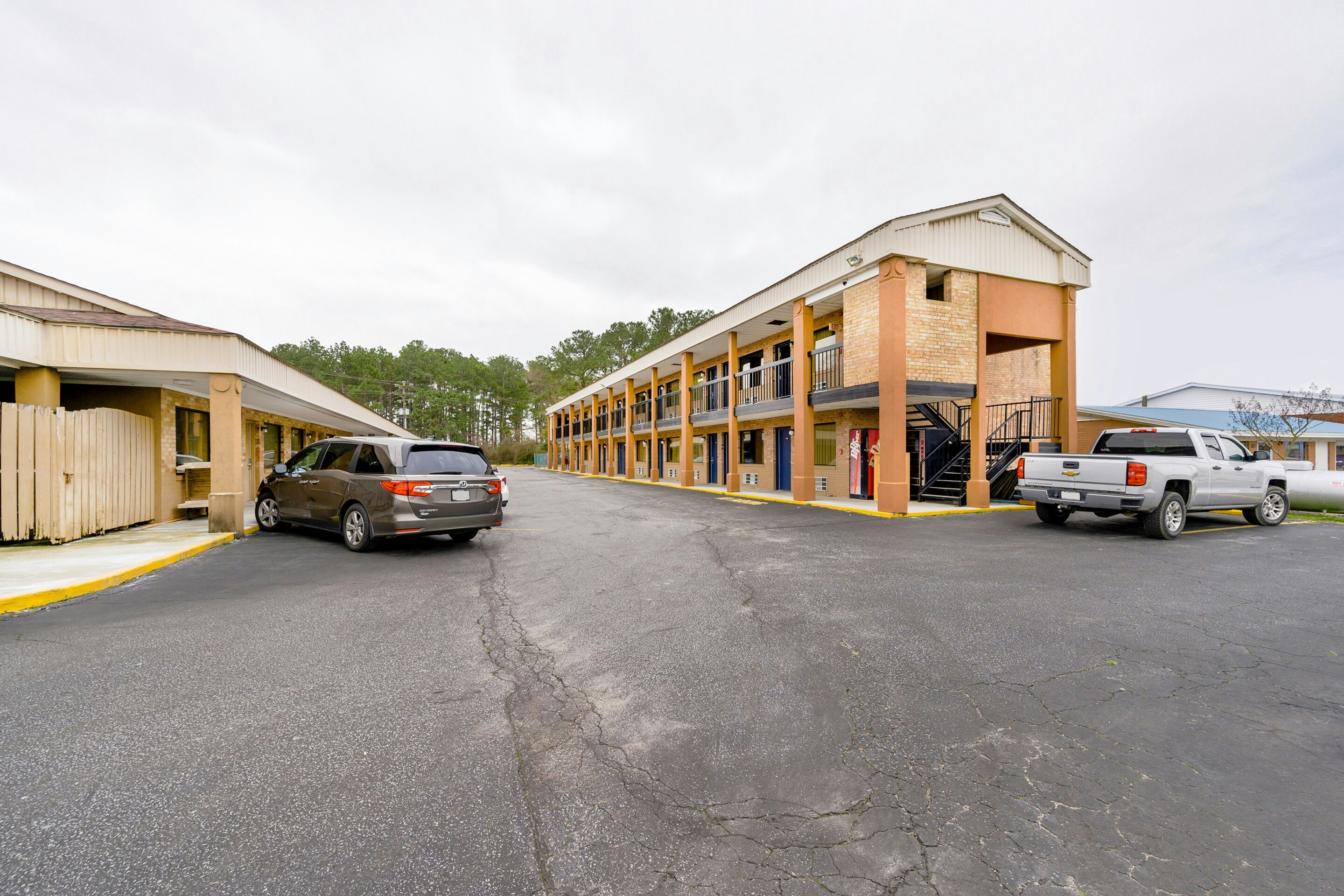 OYO Hotel Williamston 38/48