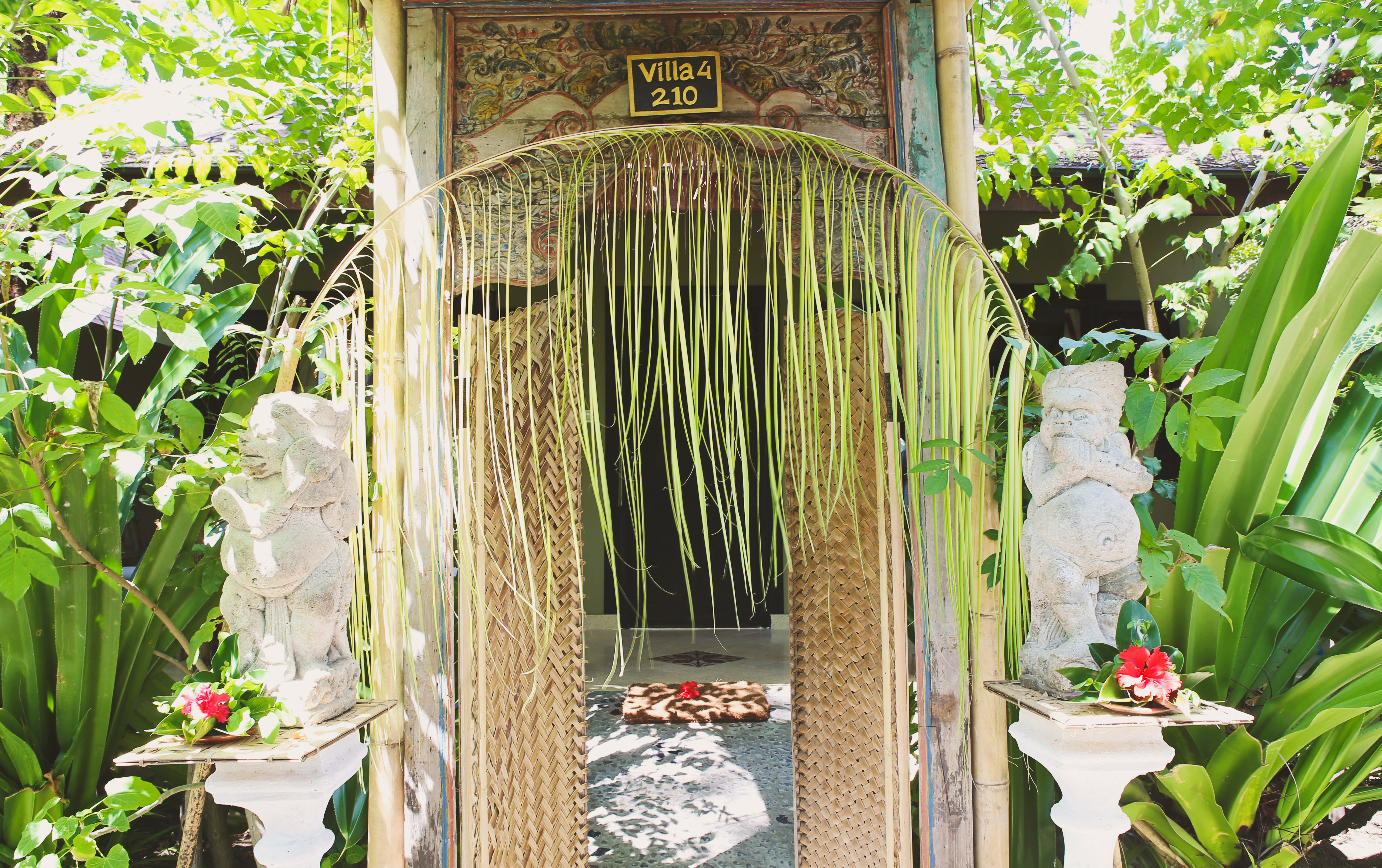 Tugu Lombok in TANJUNG