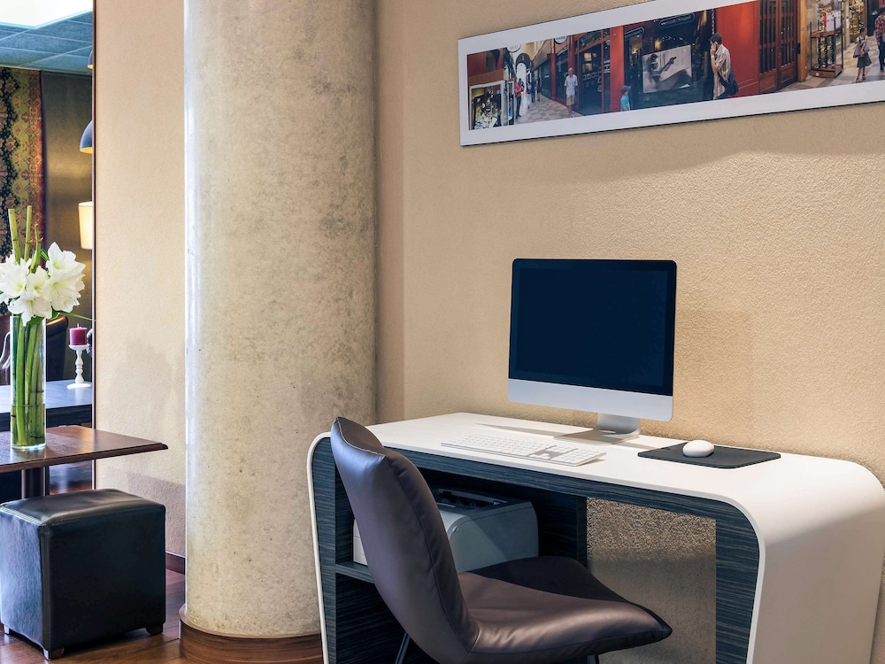 Mercure Lyon Centre - Gare Part Dieu 44/48
