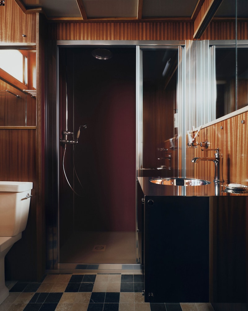Luxia 33/33