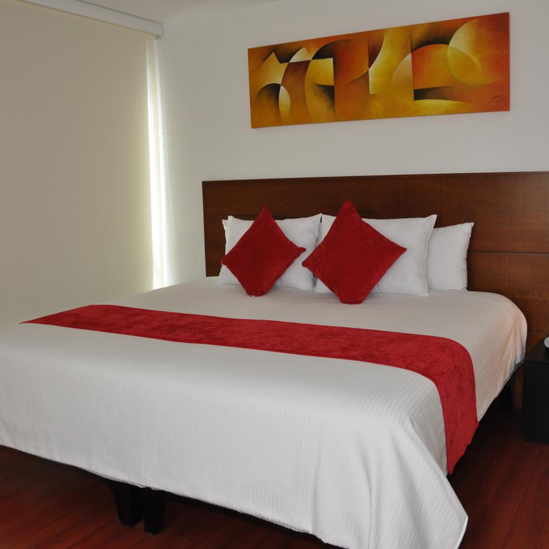 Apartasuites Plaza Modelia 10/40