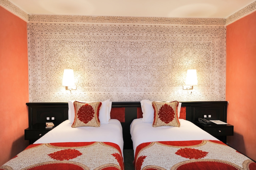 Hotel Riad Ennakhil 14/74