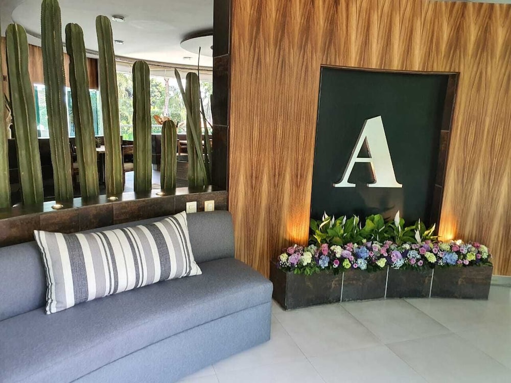 Hotel Rio 1300 8/62