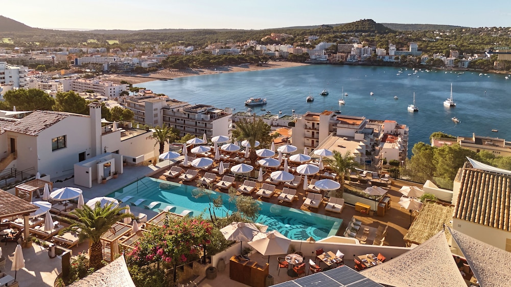 Purobeach Resort Santa Ponsa 43/47