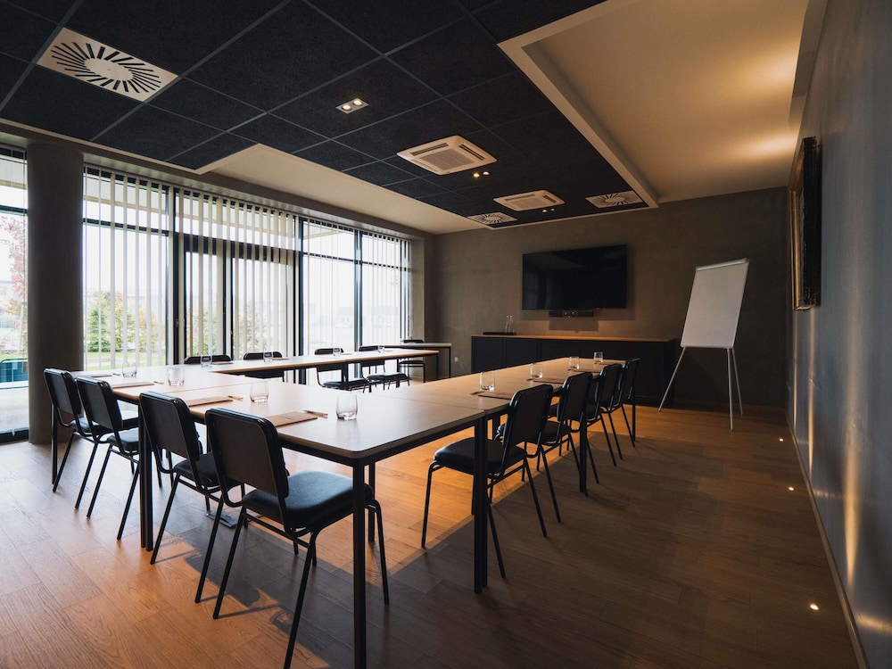 greet hotel Cernay Mulhouse 34/50