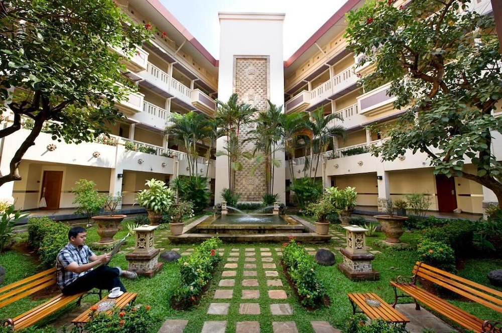 Puri KIIC Golf View Hotel 52/58