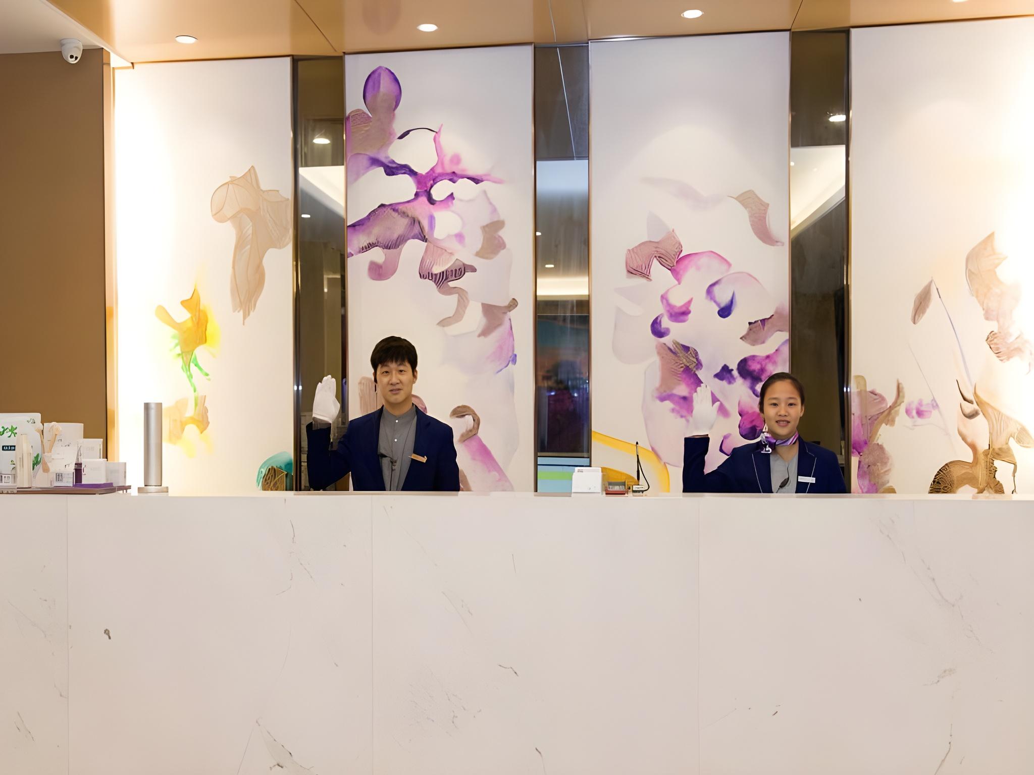 Lavande Hotels Guangzhou North Railway Station 15/53