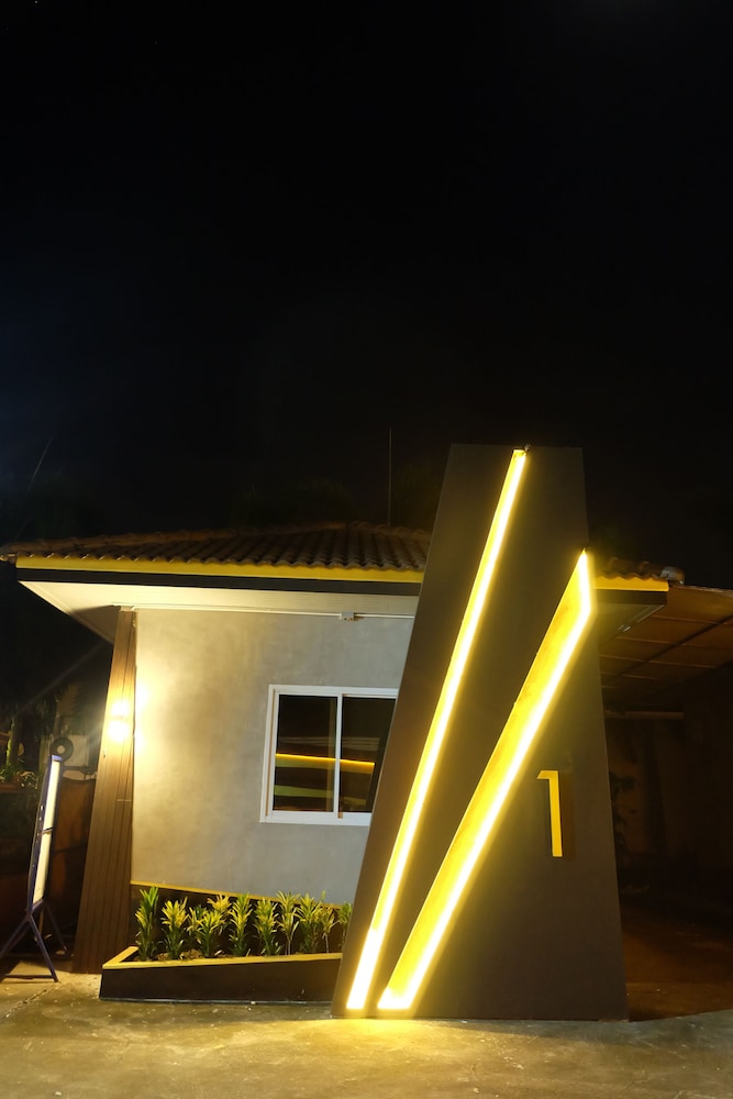 Golden House Hotel Sakaeo 3/50