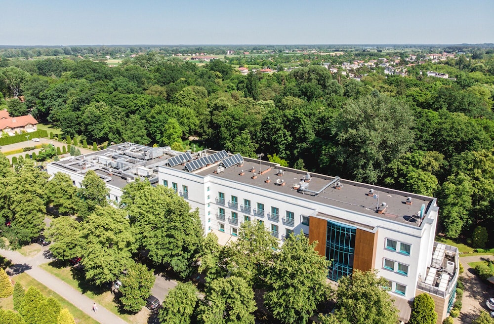 Hotel Villa Park Med Spa 3/58