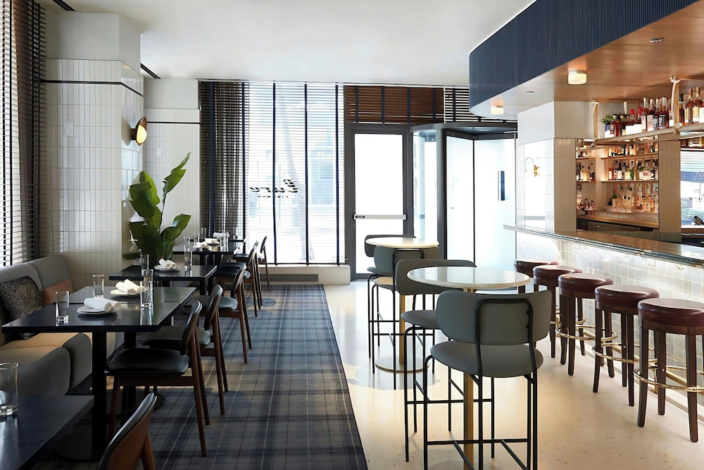 Hotel 55 Chicago Downtown 44/58