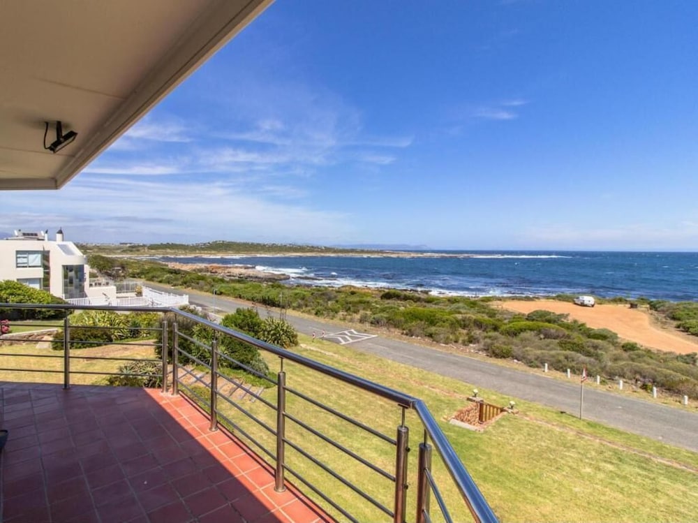 Sandbaai Country House 41/50