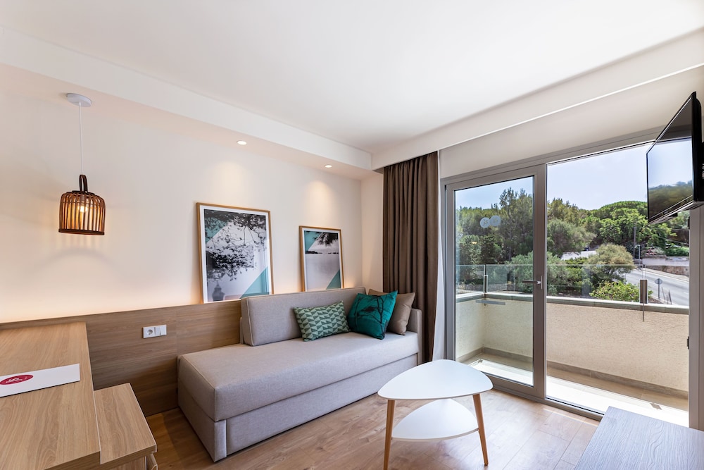 Js Portocolom Suites 13/50