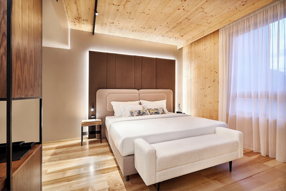 The Log Porto Hotel by Piamonte Hotels 7/50