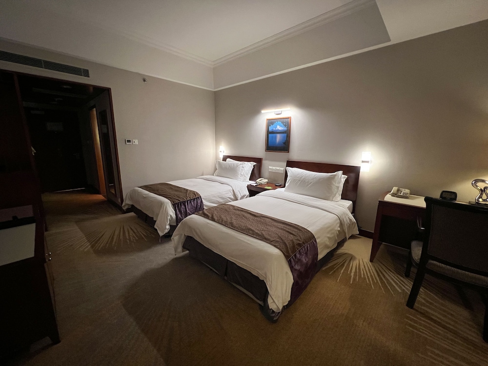 Baolong Hotel Shanghai 18/46