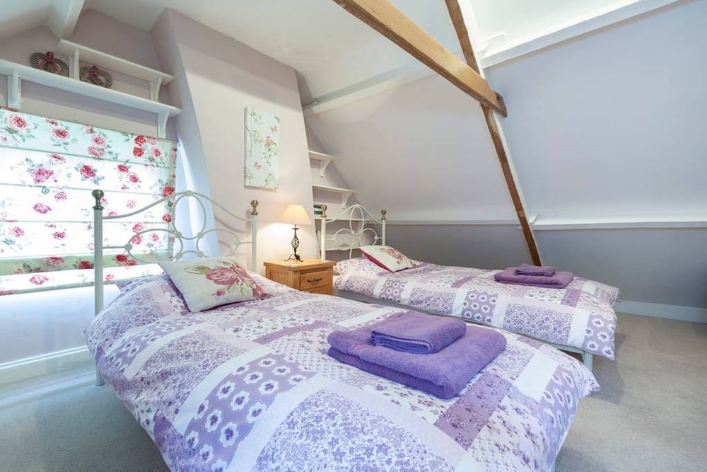 Ceilidh Cottage 12/48