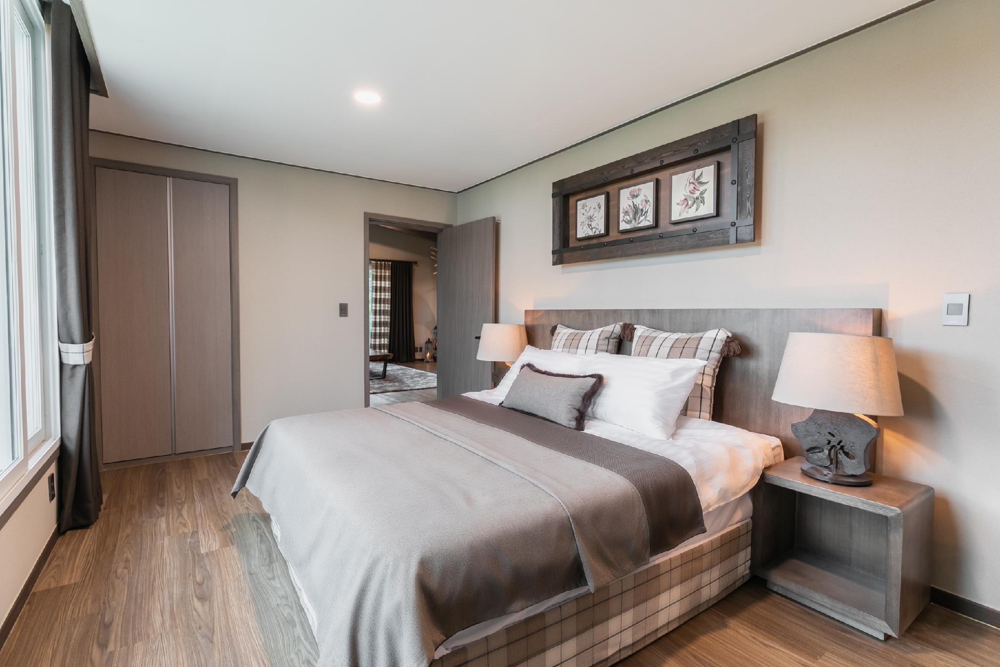 Royal, Lucerne, Suite, Garden View