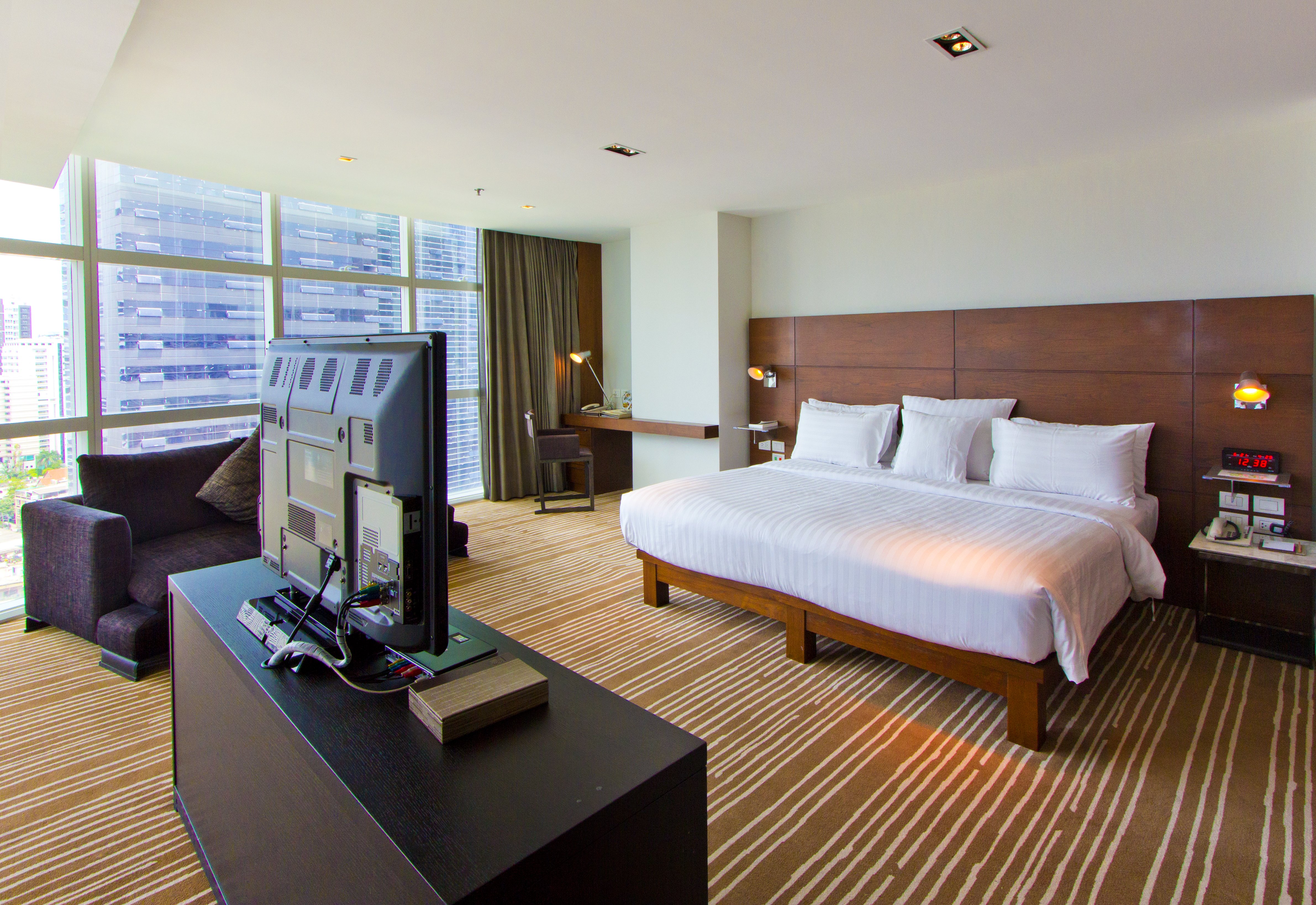 S31 Sukhumvit Hotel 17/50