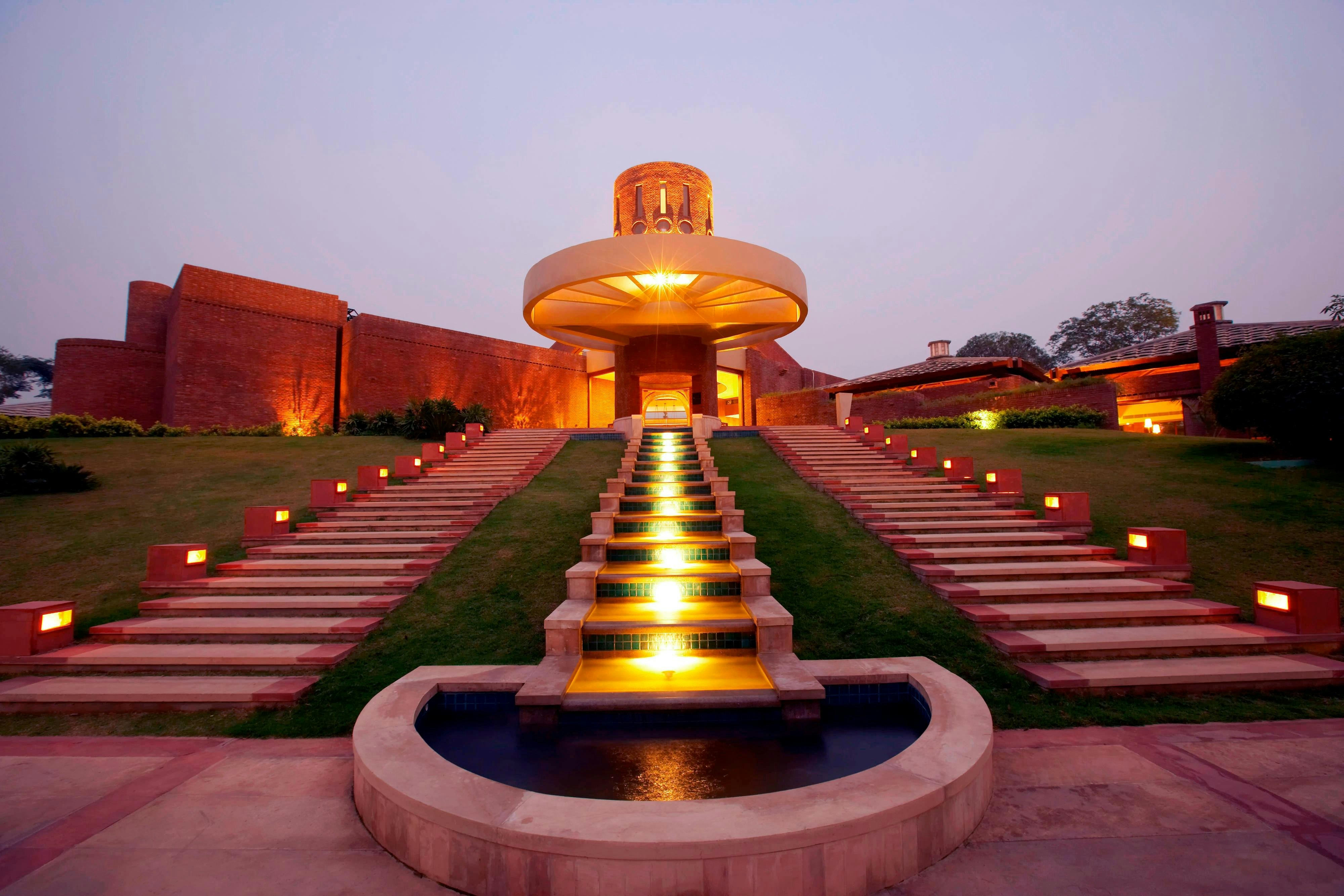THE WESTIN SOHNA RESORT & SPA 41/45
