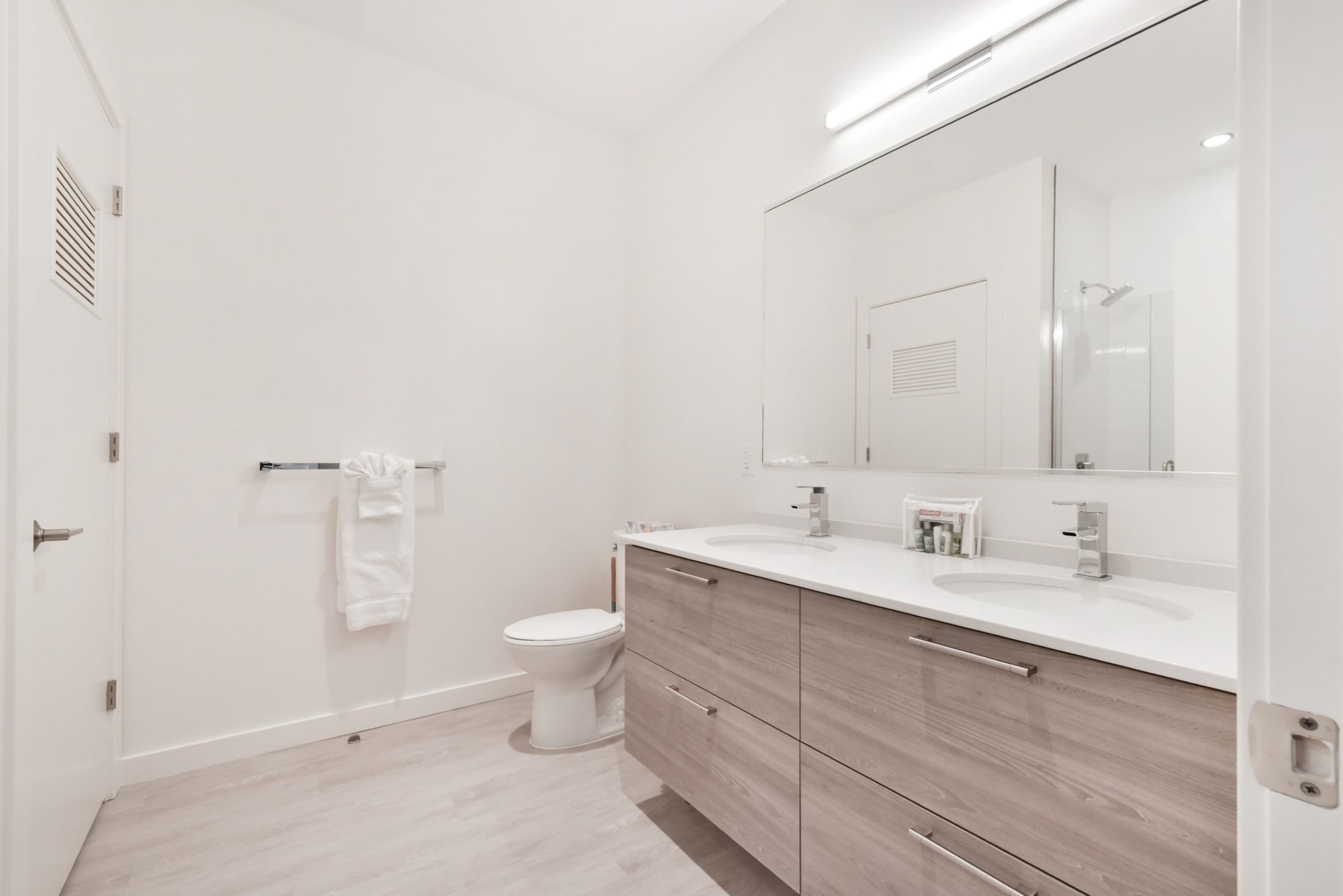 1 BEDROOM, LUXURY, APARTMENT