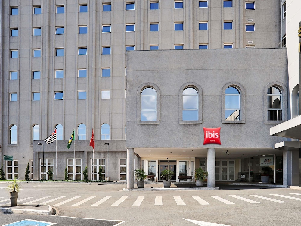 Ibis Sao Paulo Interlagos 4/76