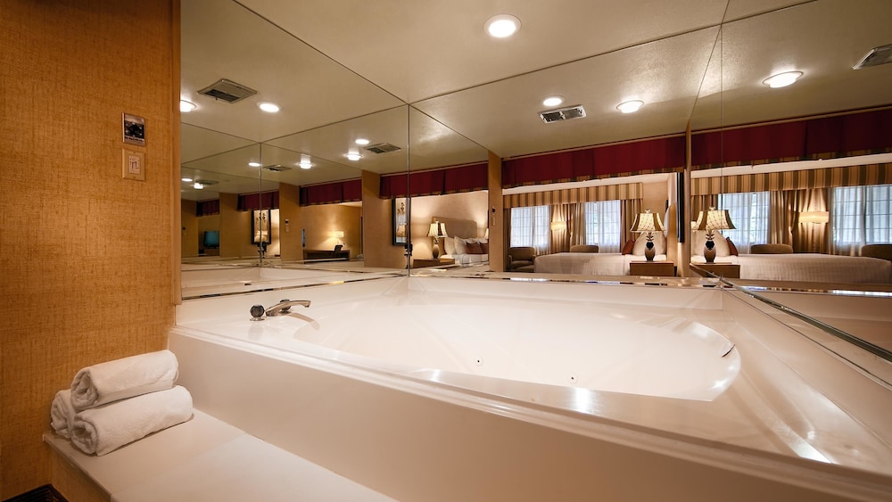 Best Western Plus Las Brisas Hotel 22/40