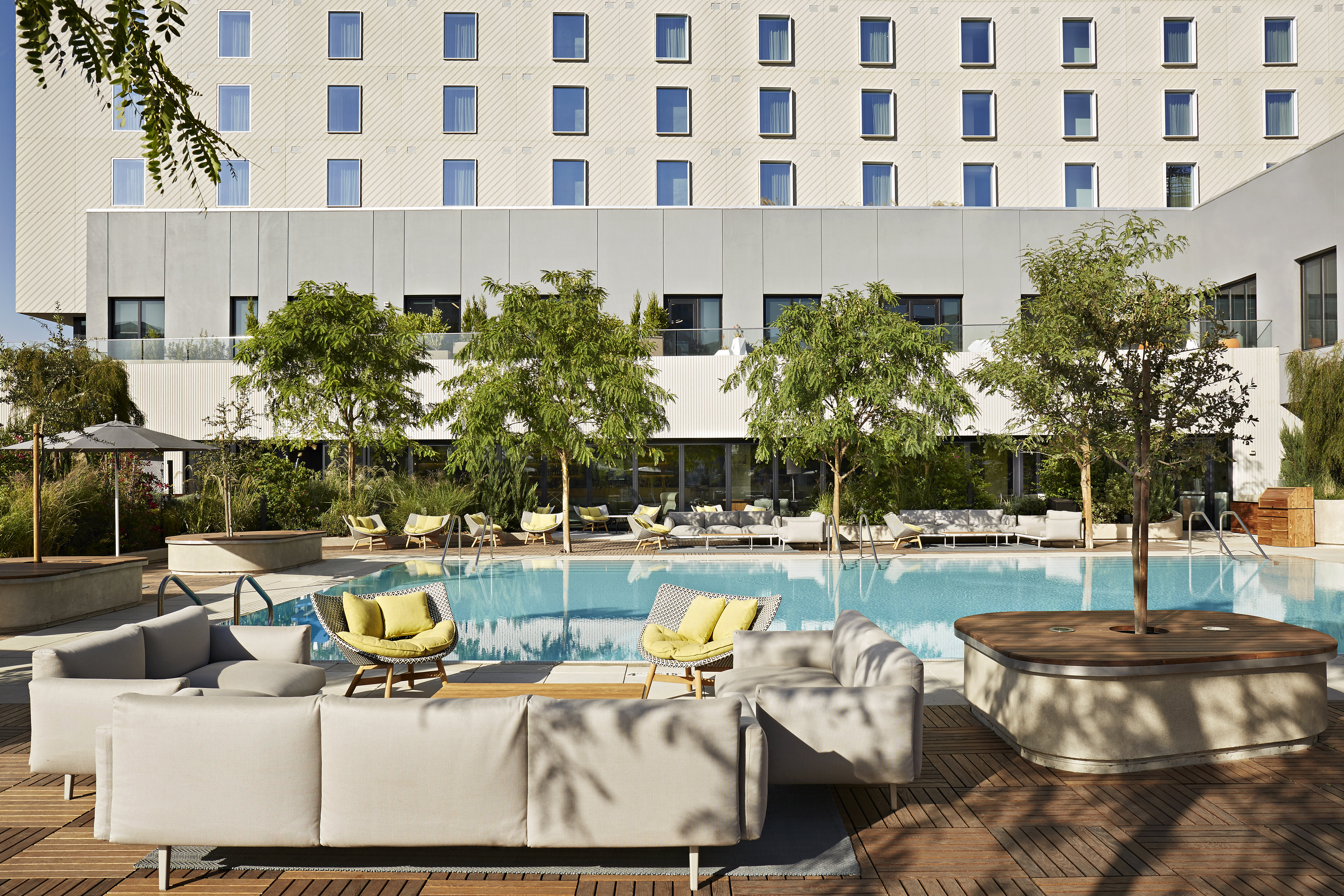 KIMPTON SAWYER HOTEL 33/77