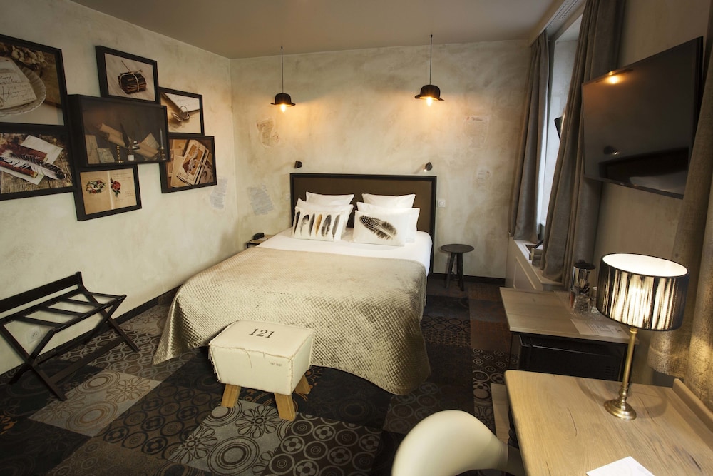 Hotel Beaucour 36/83
