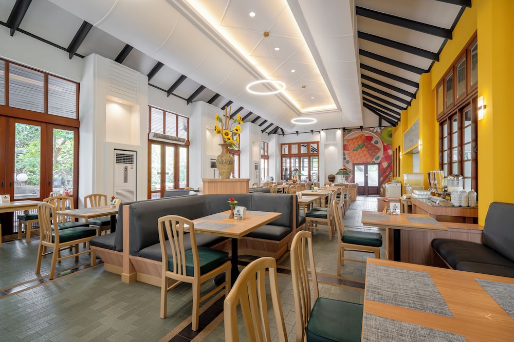 Sunshine Garden Resort 47/56