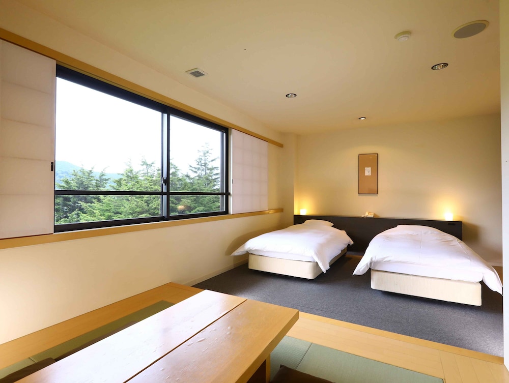 MANZA ONSEN NISSHINKAN 3/31