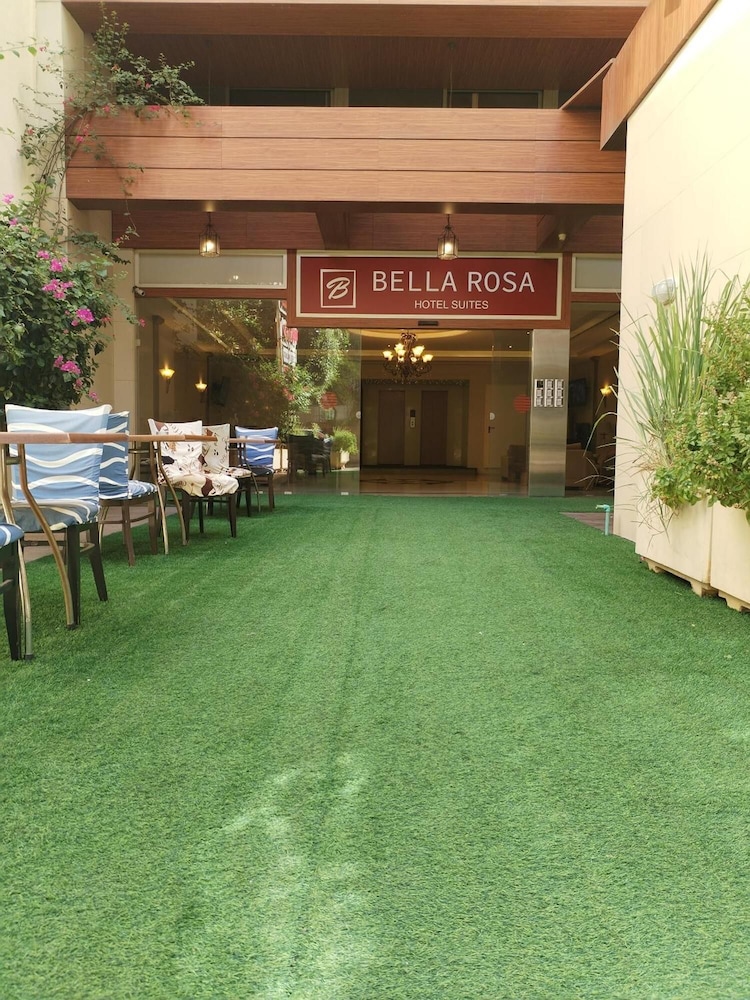 Bella Rosa Hotel 25/31