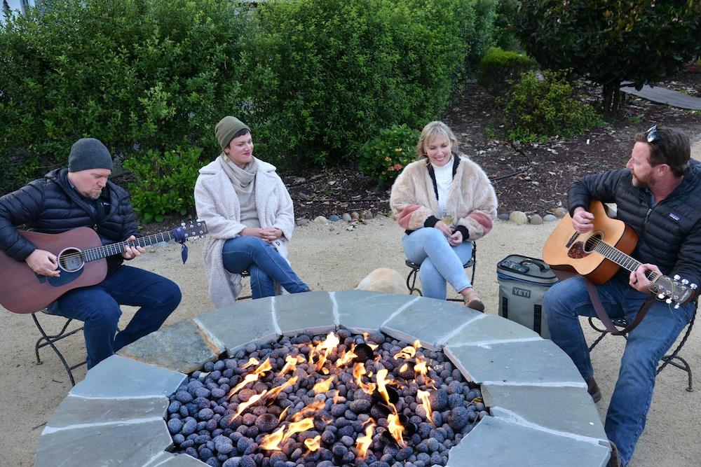 Carmel River Inn 47/62