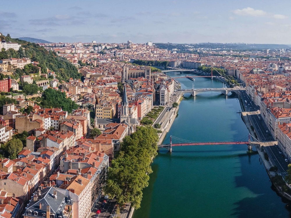 Ibis Styles Lyon Croix Rousse 52/59