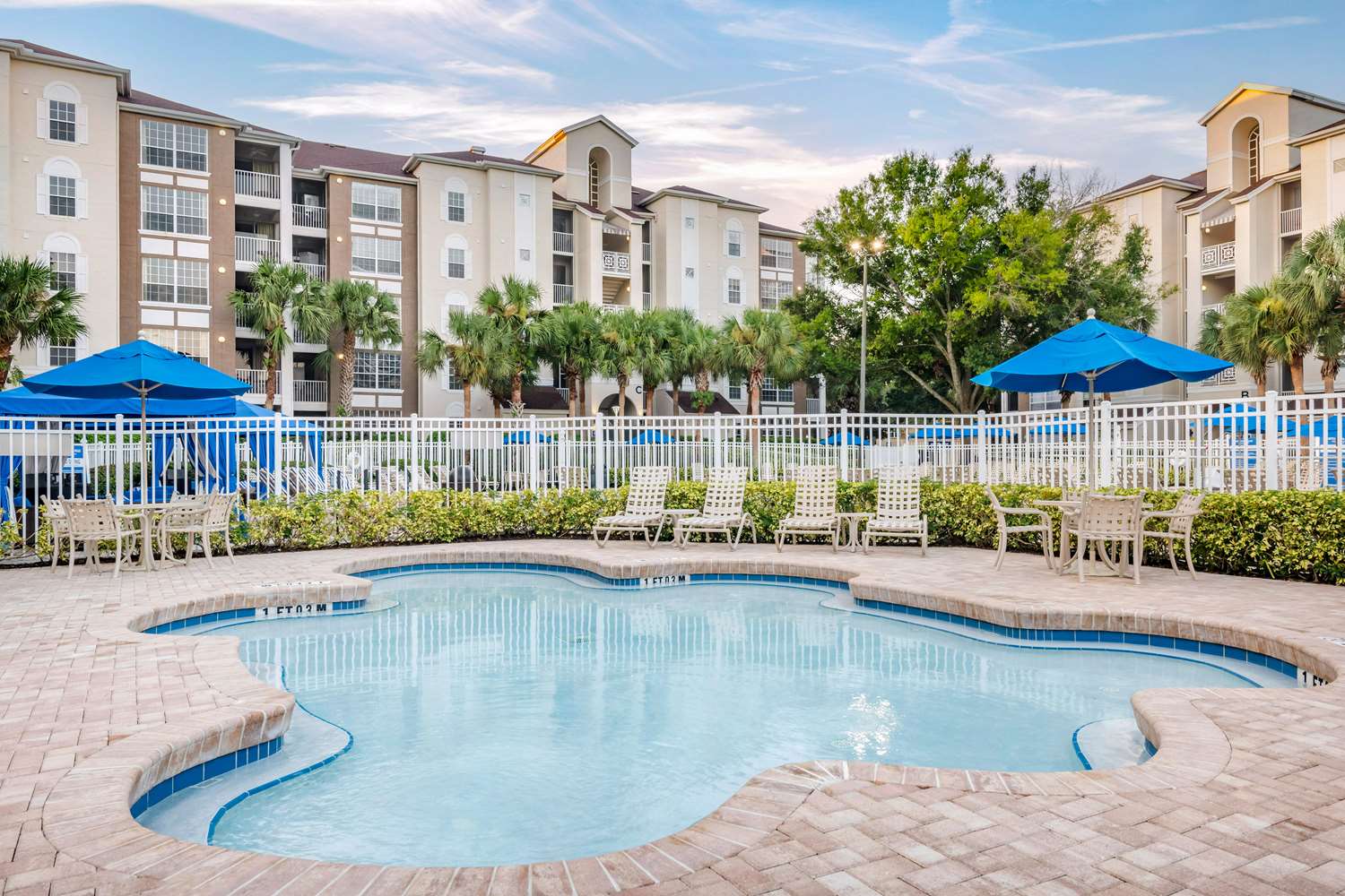 Hilton Vacation Club Grande Villas Orlando 28/34