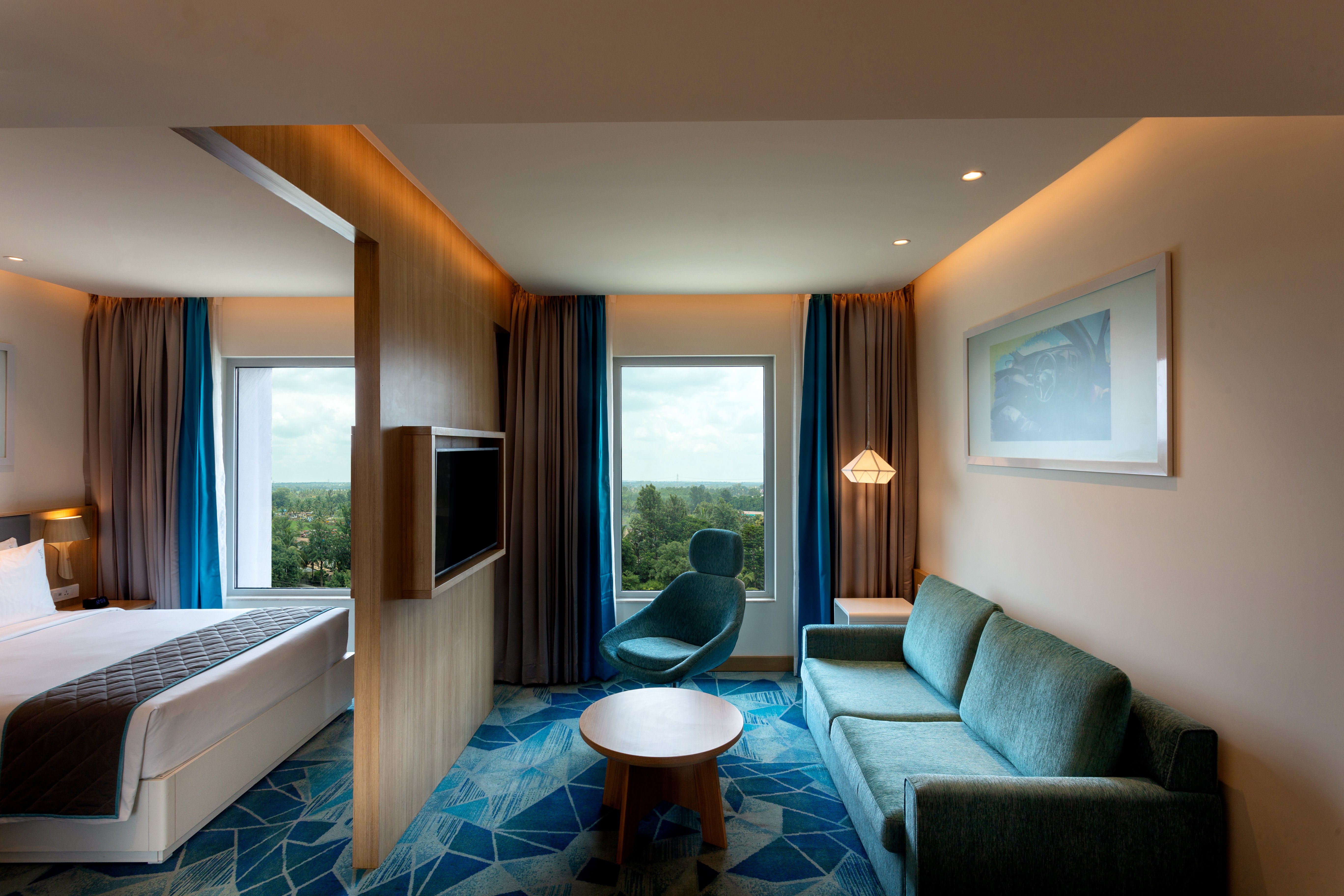 Holiday Inn Express And Suites Bengaluru Old Madras Road 18/59