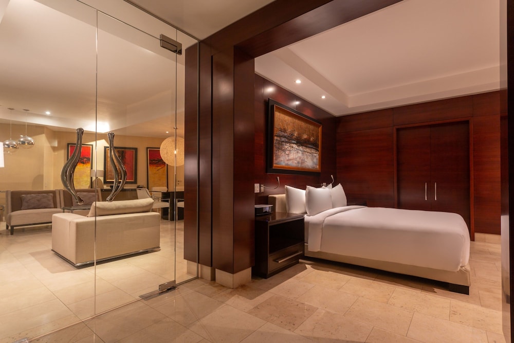 Jw Marriott Panama 14/76